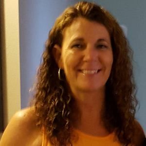 Meet your Posher, Angie